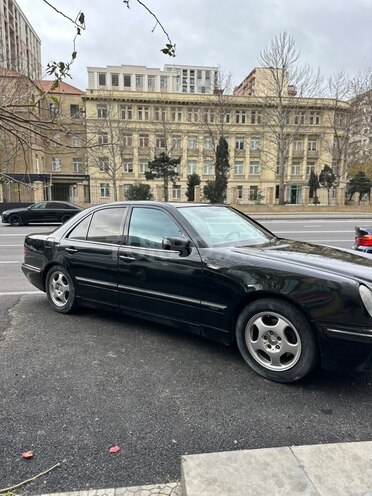 Mercedes E 280 1999, 150,000 km - 2.8 л - Bakı