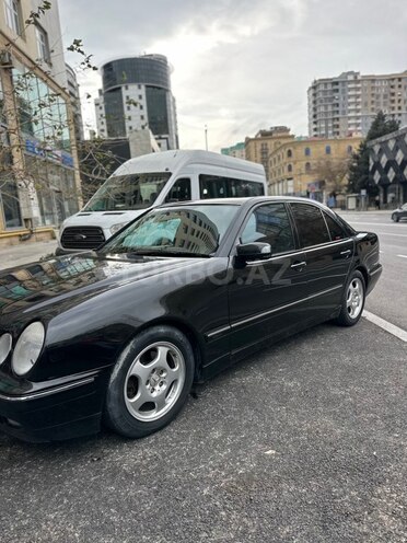 Mercedes E 280 1999, 150,000 km - 2.8 л - Bakı