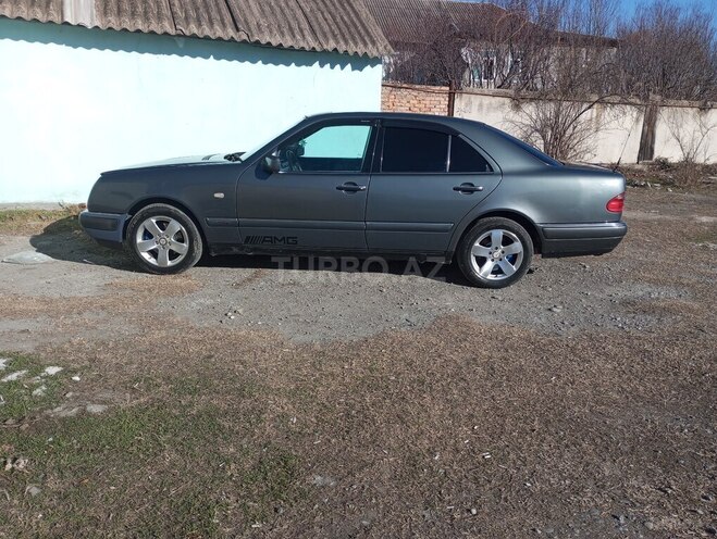 Mercedes E 280 1996, 400,000 km - 2.8 l - Bakı