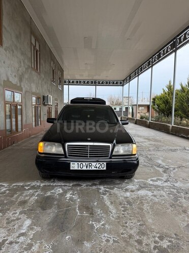 Mercedes C 220 1996, 296,351 km - 2.2 l - İmişli