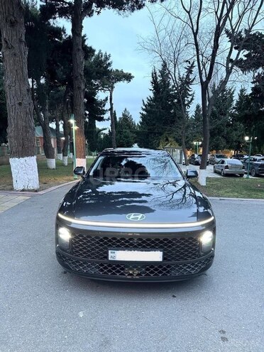 Hyundai Grandeur-1