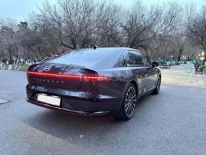 Hyundai Grandeur-4