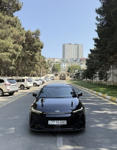 Changan Qiyuan A06-1