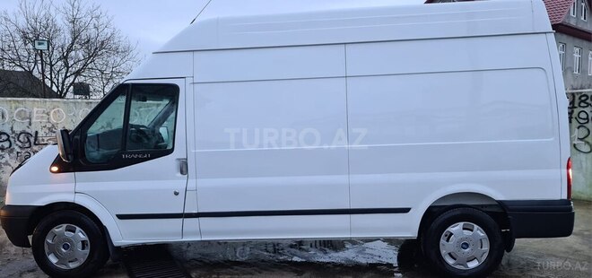 Ford Transit 2008, 320,000 km - 2.4 л - Astara