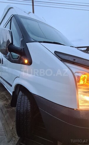 Ford Transit 2008, 320,000 km - 2.4 л - Astara