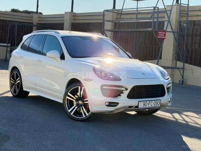 Porsche Cayenne Turbo 2011, 152,400 km - 4.8 l - Bakı
