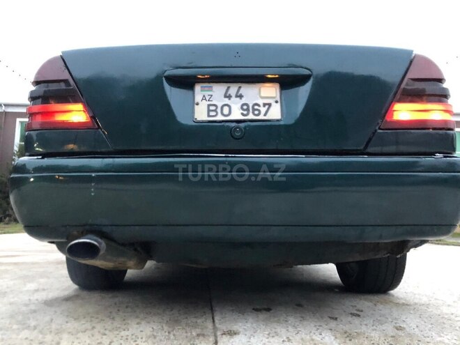 Mercedes C 220 1995, 225,000 km - 2.2 l - Masallı
