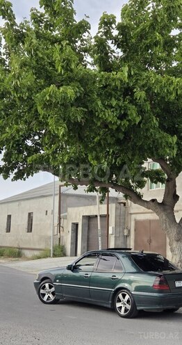 Mercedes C 220 2000, 439,000 km - 2.2 l - Bakı