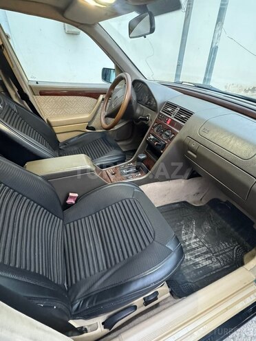 Mercedes C 200 1994, 308,000 km - 2.0 l - Bakı