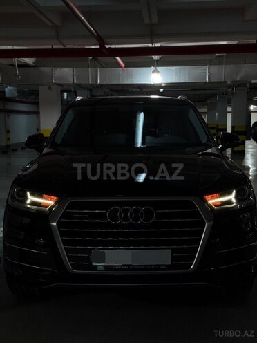 Audi Q7 2017, 81,000 km - 2.0 l - Bakı