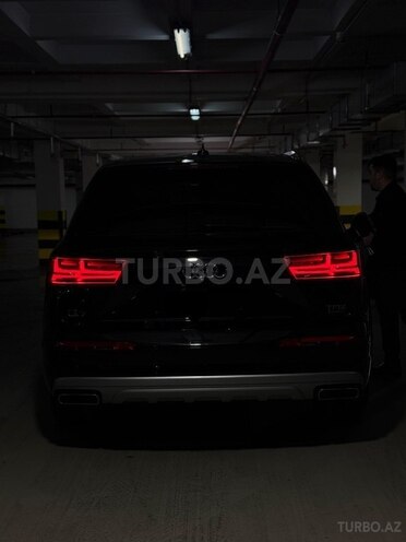 Audi Q7 2017, 81,000 km - 2.0 l - Bakı
