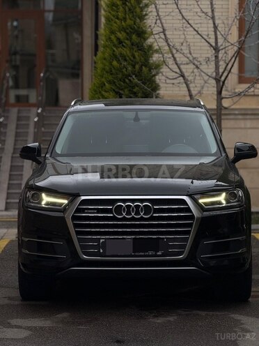 Audi Q7 2017, 81,000 km - 2.0 l - Bakı