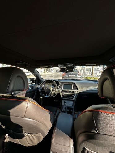 Hyundai Sonata-6