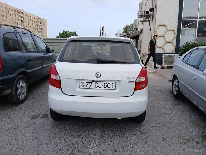Skoda Fabia 2012, 378,000 km - 1.6 l - Bakı