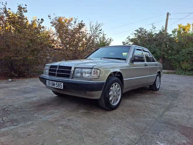 Mercedes 190 1992, 235,000 km - 2.0 л - Ağstafa