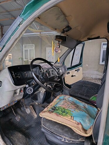 GAZ 2705 1999, 200,000 km - 2.7 l - İmişli