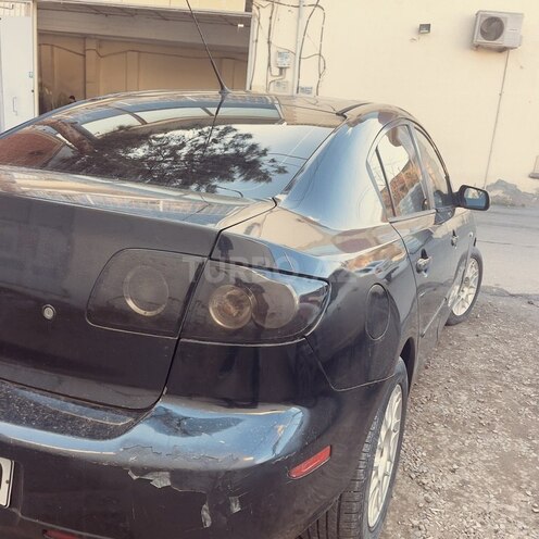 Mazda 3 2004, 232,600 km - 2.0 l - Gəncə