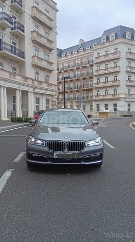 BMW 740 2018, 141,000 km - 3.0 l - Bakı