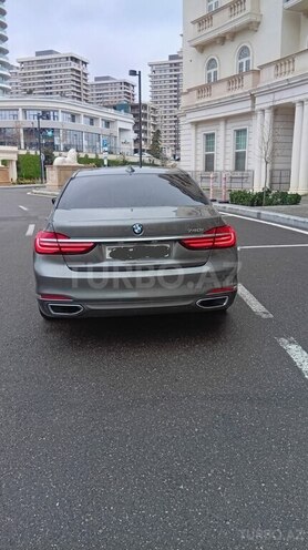 BMW 740 2018, 141,000 km - 3.0 l - Bakı