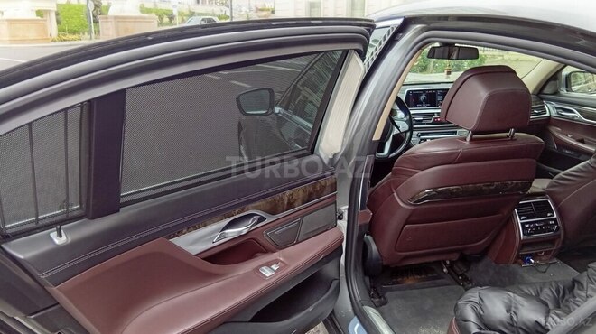 BMW 740 2018, 141,000 km - 3.0 l - Bakı