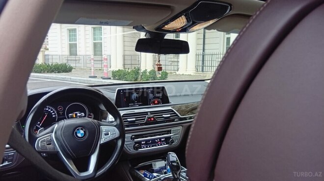 BMW 740 2018, 141,000 km - 3.0 l - Bakı