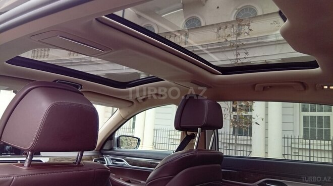 BMW 740 2018, 141,000 km - 3.0 l - Bakı