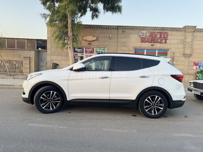 Hyundai Santa Fe 2016, 220,000 km - 2.0 l - Bakı