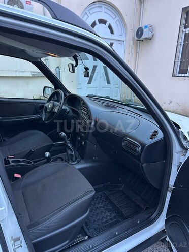 Chevrolet Niva 2016, 124,000 km - 1.7 l - Bakı