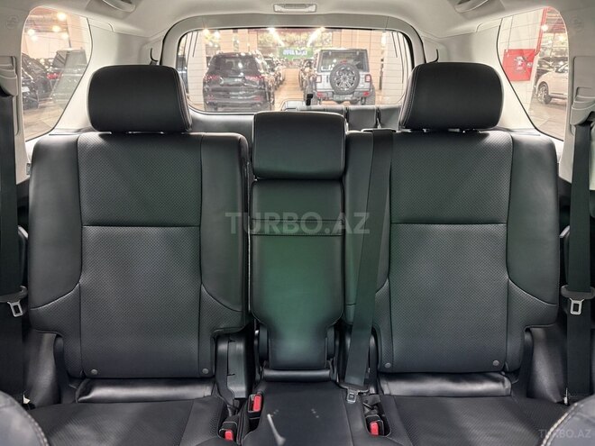Lexus GX 460-21
