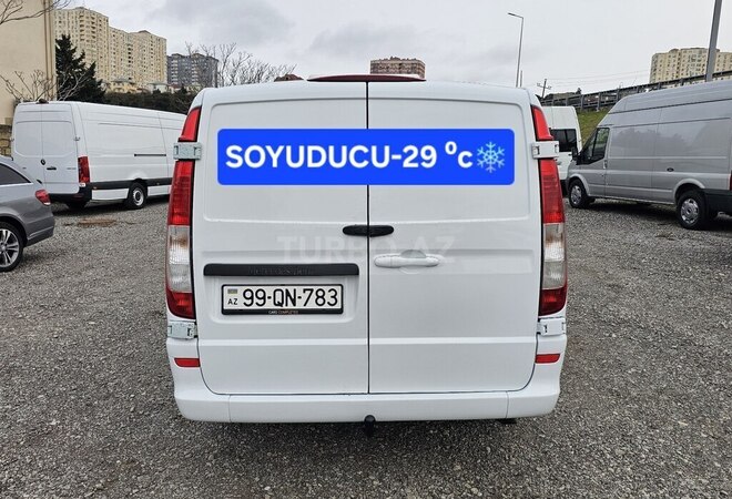 Mercedes Vito 2009, 193,870 km - 2.2 l - Bakı