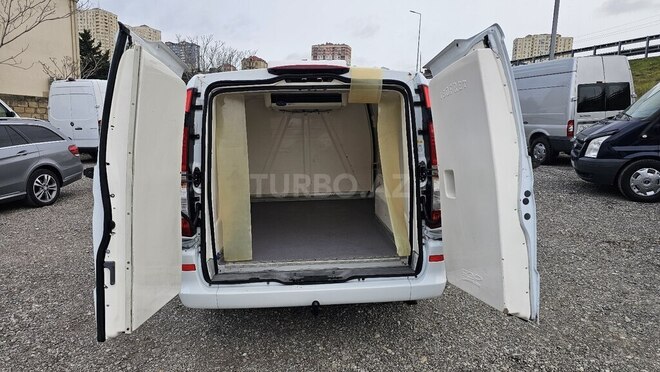 Mercedes Vito 2009, 193,870 km - 2.2 l - Bakı