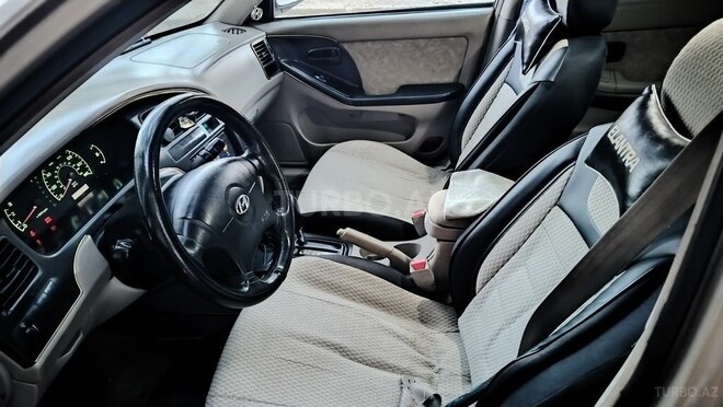 Hyundai Elantra 2001, 299,000 km - 2.0 l - Sumqayıt