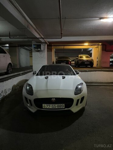 Jaguar F-Type-11