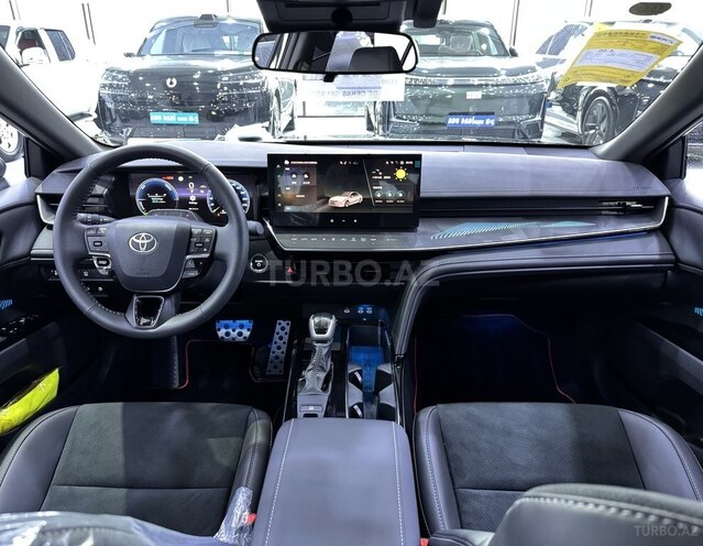 Toyota Camry-8