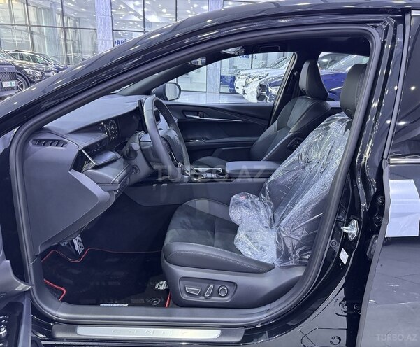 Toyota Camry-12