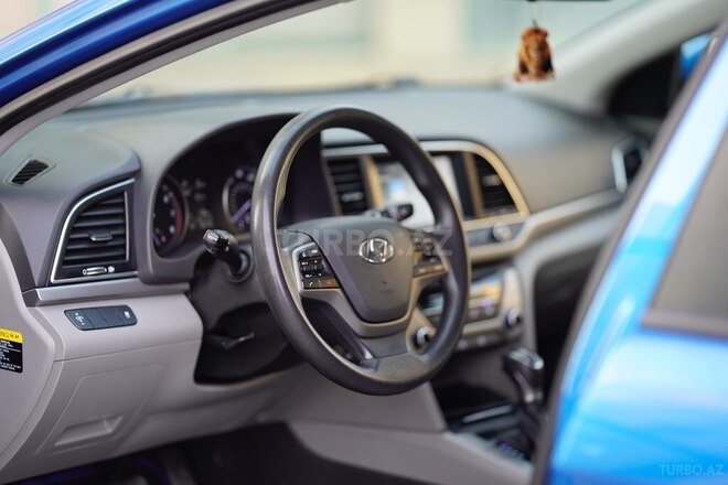 Hyundai Elantra 2016, 209,215 km - 2.0 l - Bakı