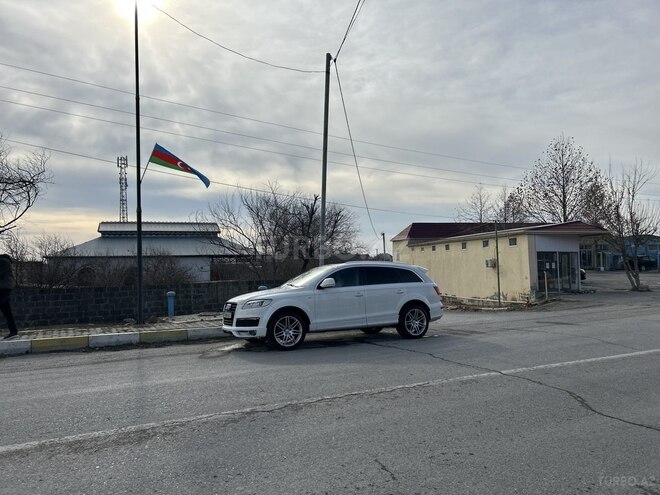 Audi Q7 2008, 256,000 km - 4.2 l - Bakı