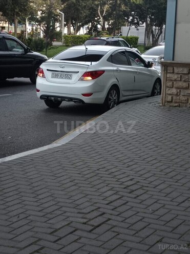 Hyundai Accent 2011, 303,123 km - 1.6 l - Mingəçevir