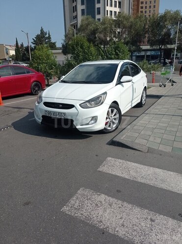 Hyundai Accent 2011, 303,123 km - 1.6 l - Mingəçevir