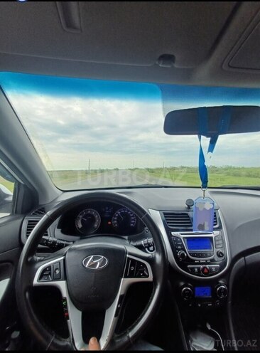 Hyundai Accent 2011, 303,123 km - 1.6 l - Mingəçevir
