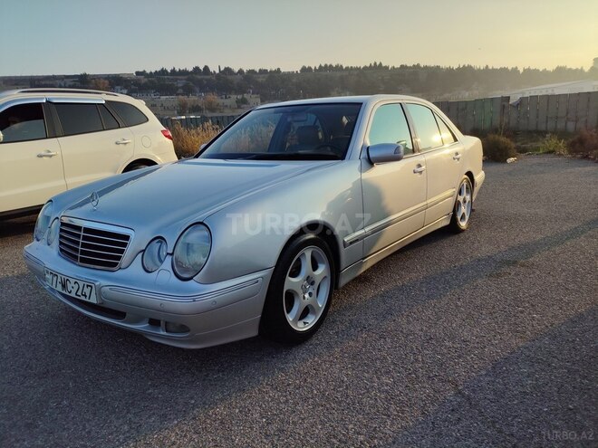 Mercedes E 240 2000, 240,000 km - 2.6 l - Bakı