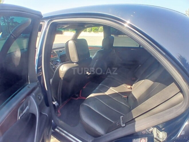 Mercedes E 220 2000, 500,300 km - 2.2 l - Astara