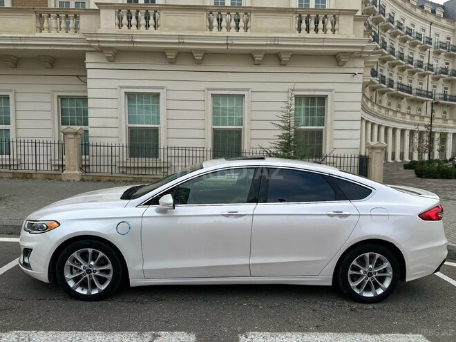 Ford Fusion (North America) 2019, 160,300 km - 2.0 л - Bakı