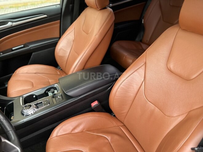 Ford Fusion (North America) 2019, 160,300 km - 2.0 л - Bakı