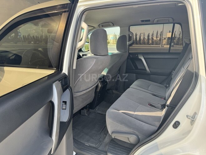 Toyota Land Cruiser Prado 2012, 195,000 km - 2.7 л - Bakı