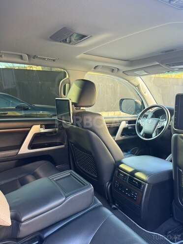 Toyota Land Cruiser 2019, 92,000 km - 4.6 l - Bakı