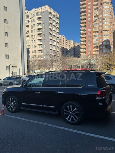 Toyota Land Cruiser 2019, 92,000 km - 4.6 l - Bakı