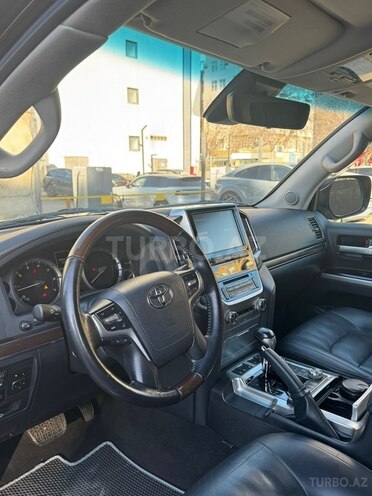 Toyota Land Cruiser 2019, 92,000 km - 4.6 l - Bakı