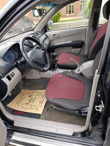 Mitsubishi L200 2008, 400,000 km - 2.5 l - Bakı