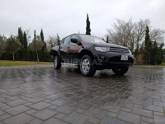 Mitsubishi L200 2008, 400,000 km - 2.5 l - Bakı